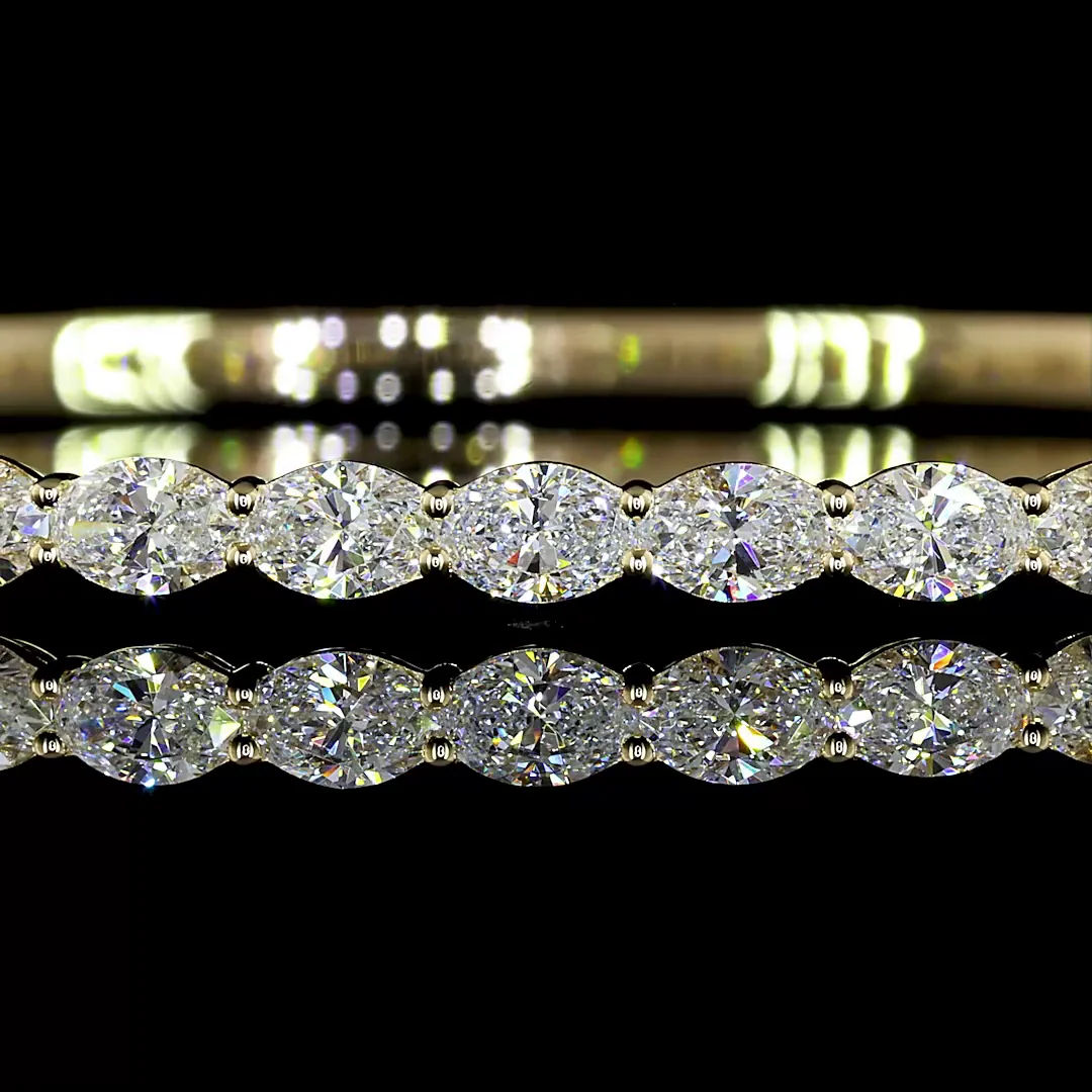 2.7 Cts 14k Yellow Gold Oval Shape Bangles Bracelet - Video