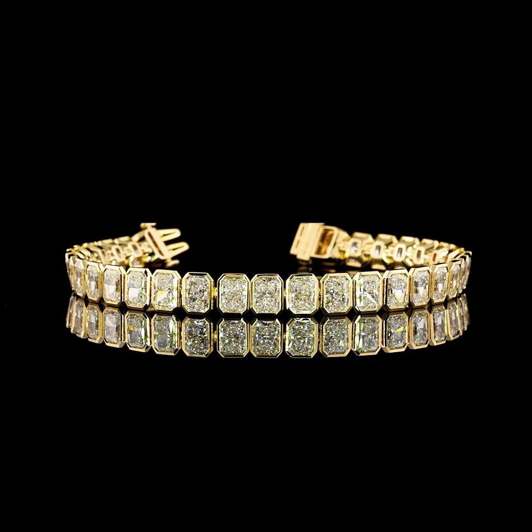 25.89 Cts 14k Yellow Gold Radiant Shape Tennis Bracelet - Video