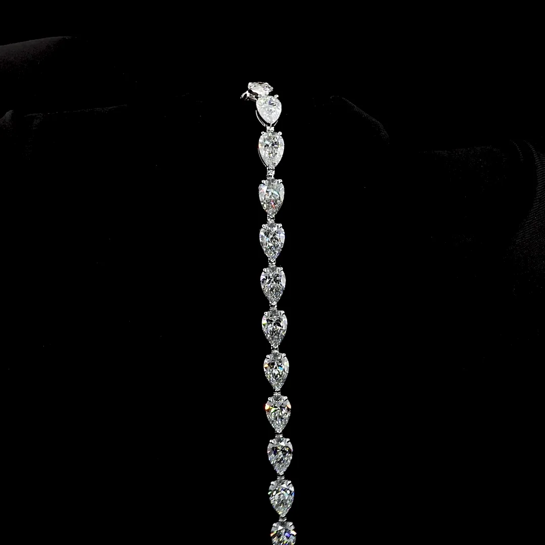 13.61 Cts 14k White Gold Pear Shape Tennis Bracelet - Image 3