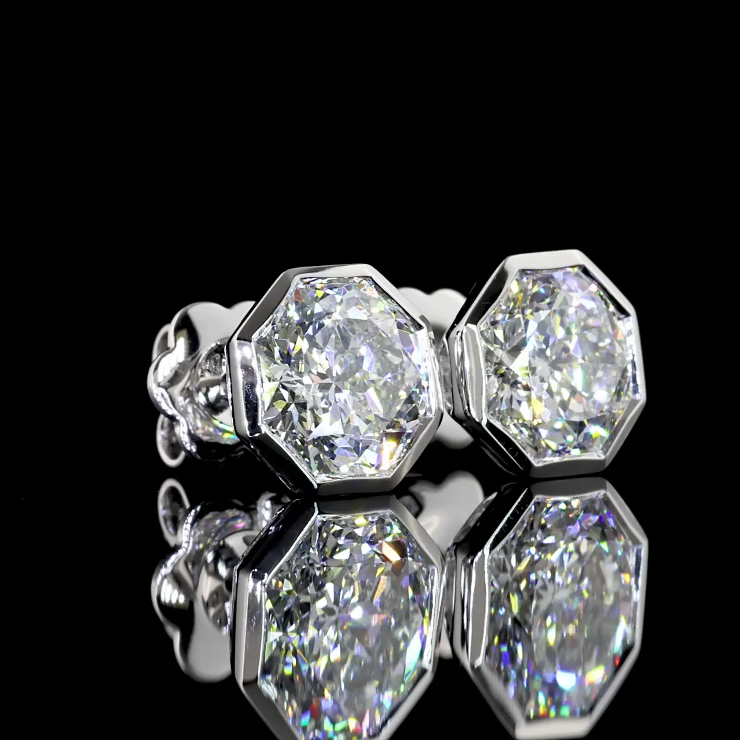 4.01 Cts 14k White Gold Octagon Nova Shape Martini Earring - Video