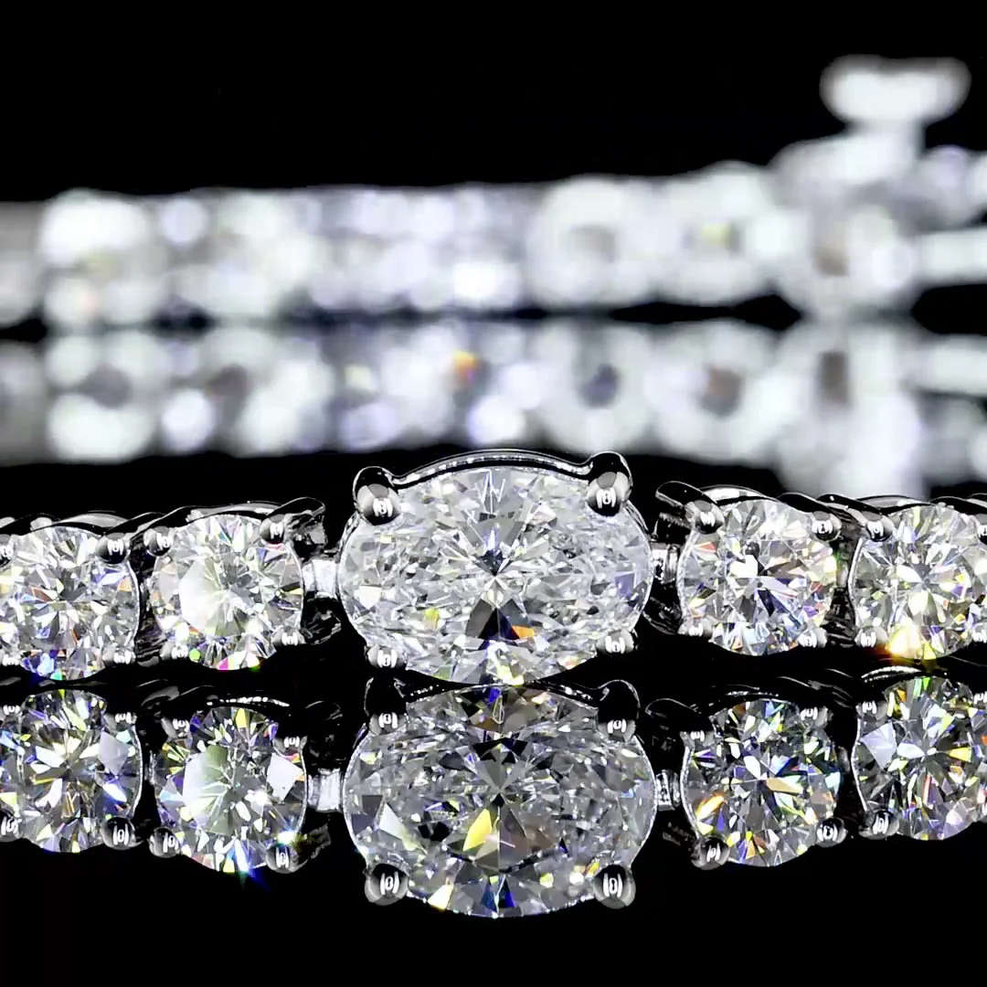 5.26 Cts 18k White Gold Oval Shape Station Line Tennis Bracelet - Image 2