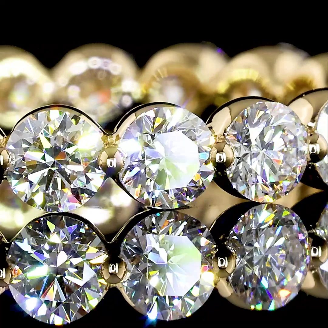 1.89 Cts 18k Yellow Gold Round Shape Eternity Band Eternity Band - Image 3