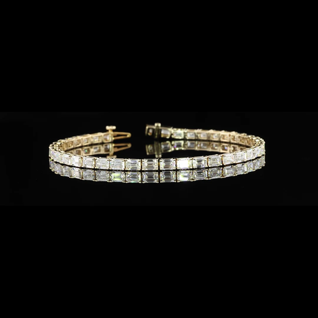 7.93 Cts 14k Yellow Gold Emerald Shape Tennis Bracelet - Video