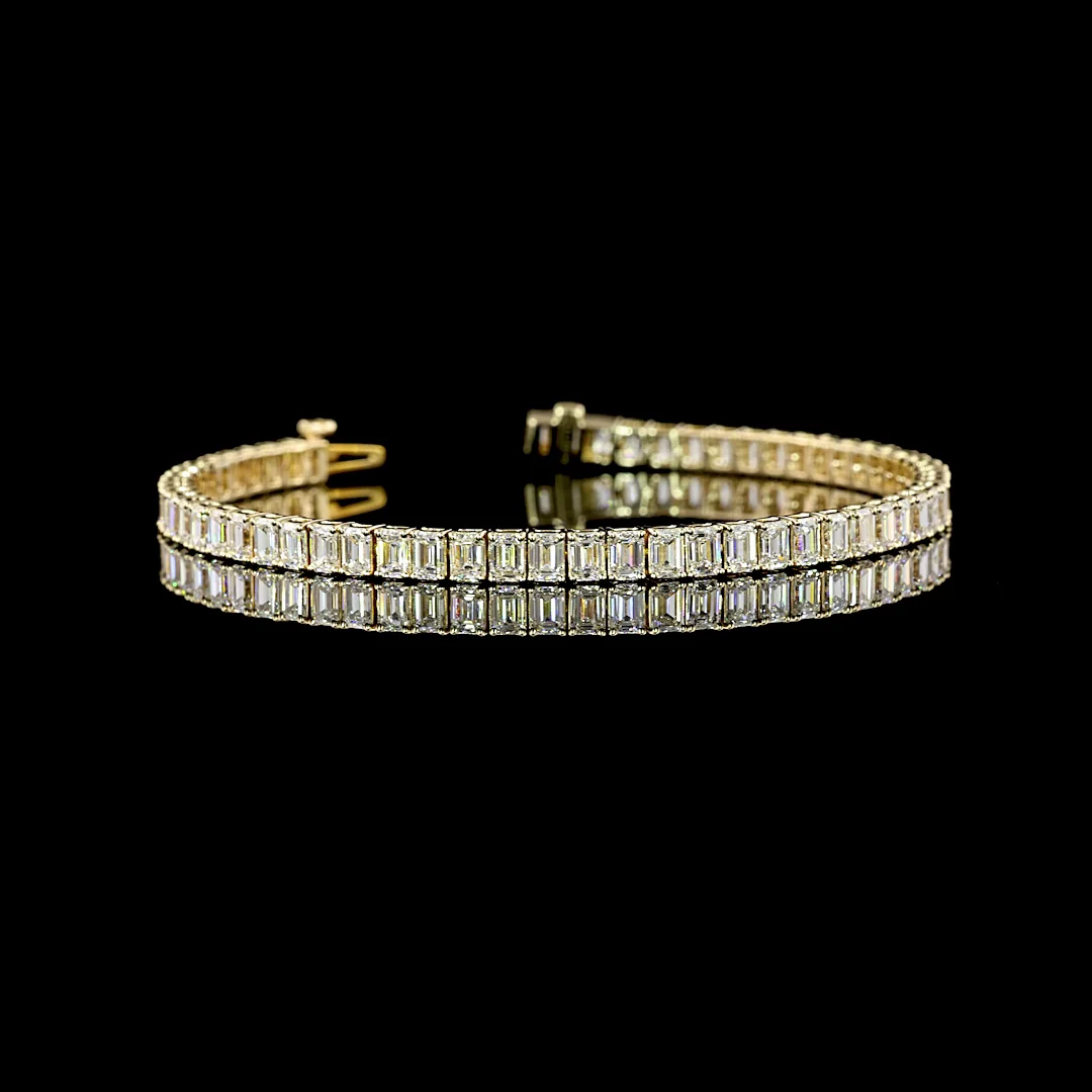 8.17 Cts 14k Yellow Gold Emerald Shape Tennis Bracelet - Video