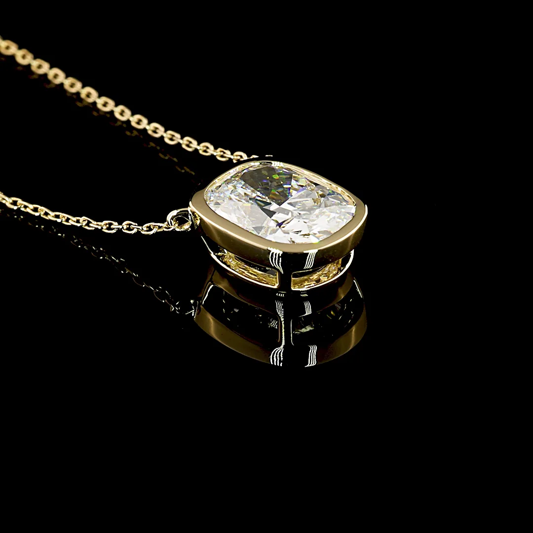 2.15 Cts 14k Yellow Gold Cushion Modified Shape Solitaire Pendant - Image 4