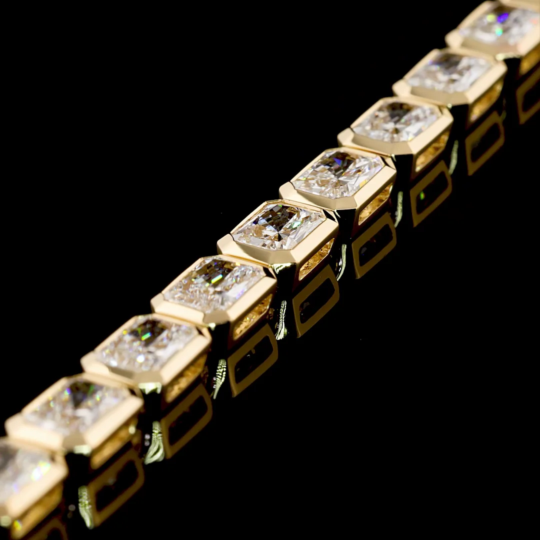 10.04 Cts 14k Yellow Gold Radiant Shape Tennis Bracelet - Image 3