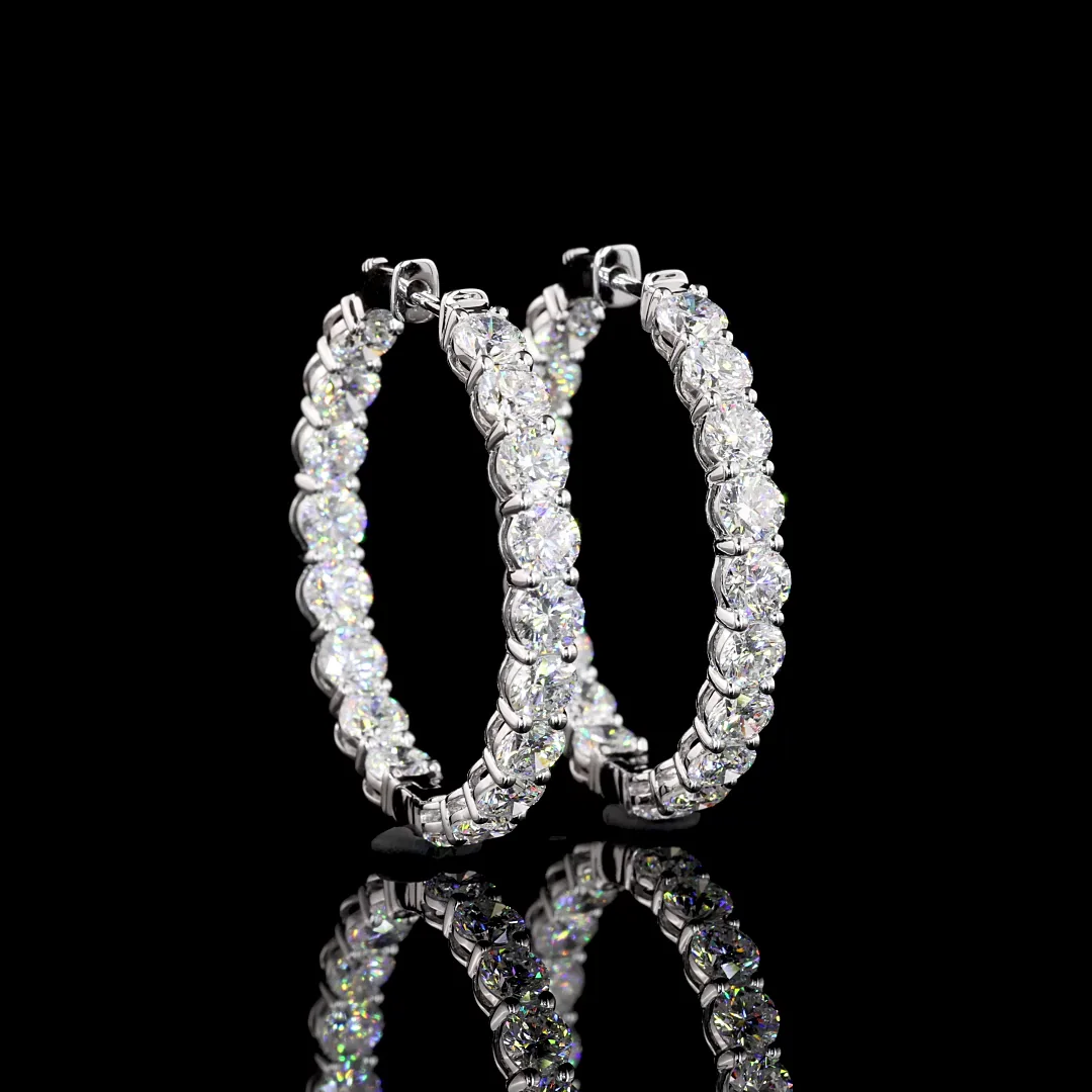 7.56 Cts 18k White Gold Round Shape Hoops Earring - Video