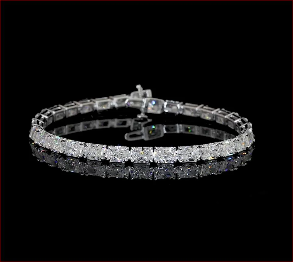 10.79 Cts 14k White Gold Radiant Shape Tennis Bracelet - Video