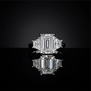14.9 Cts 18k White Gold Emerald Shape 3 Stones Ring - Video