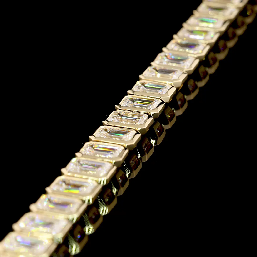 14.54 Cts 14k Yellow Gold Emerald Shape Tennis Bracelet - Image 3
