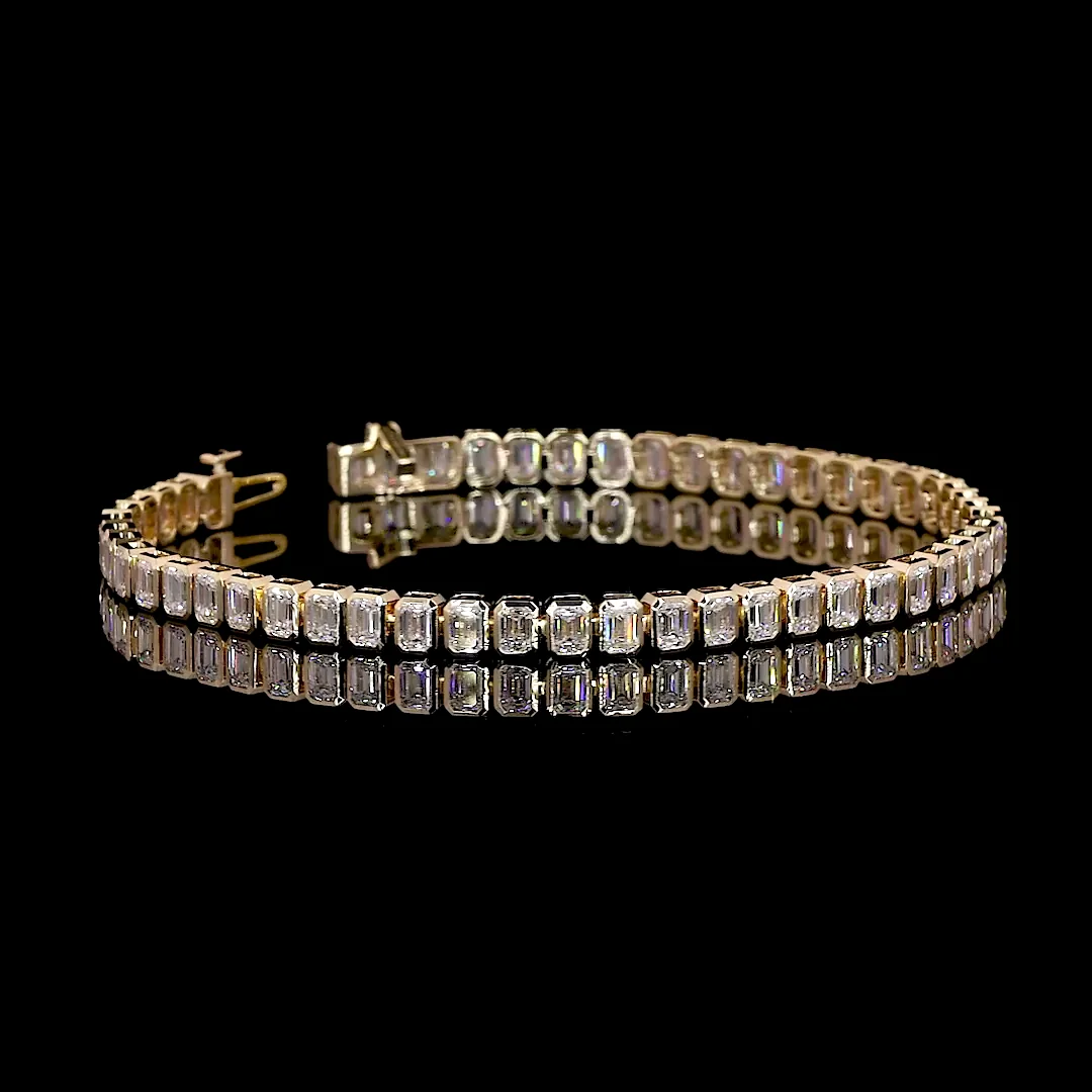 6.72 Cts 14k Yellow Gold Emerald Shape Tennis Bracelet - Video