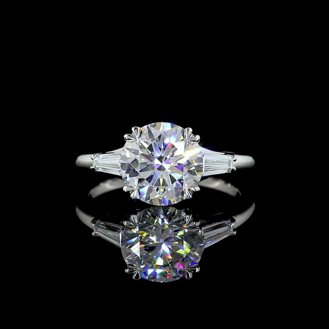 2.93 Cts Platinum Round Shape 3 Stones Ring - Video