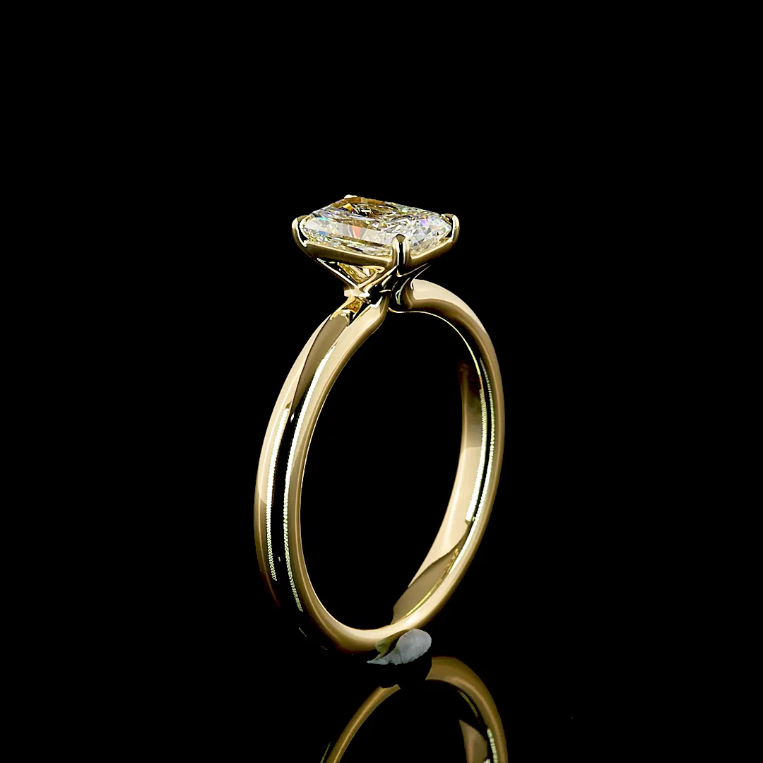 1.04 Cts 14k Yellow Gold Radiant Shape Solitaire Ring - Image 4