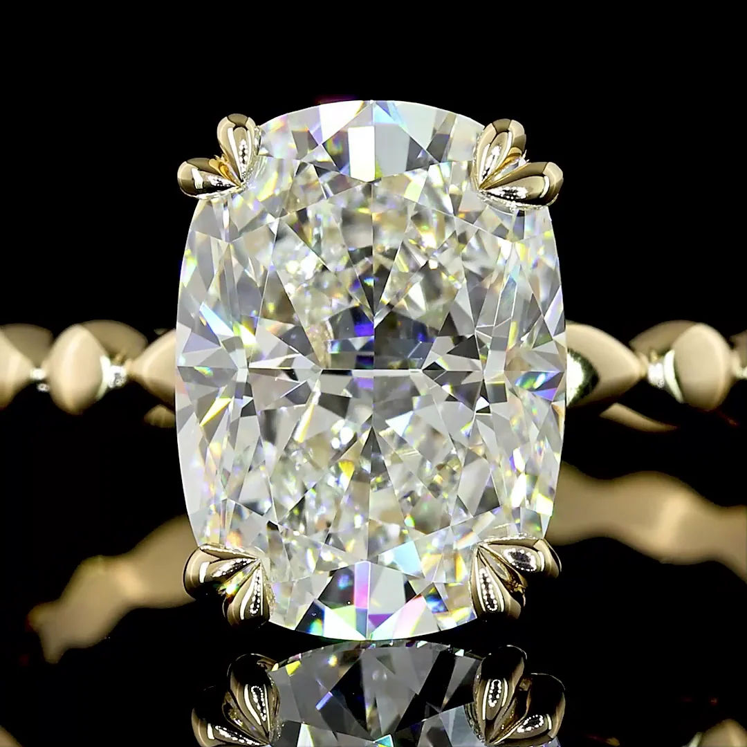 3.02 Cts 14k Yellow Gold Cushion Brilliant Shape Special Ring - Image 3