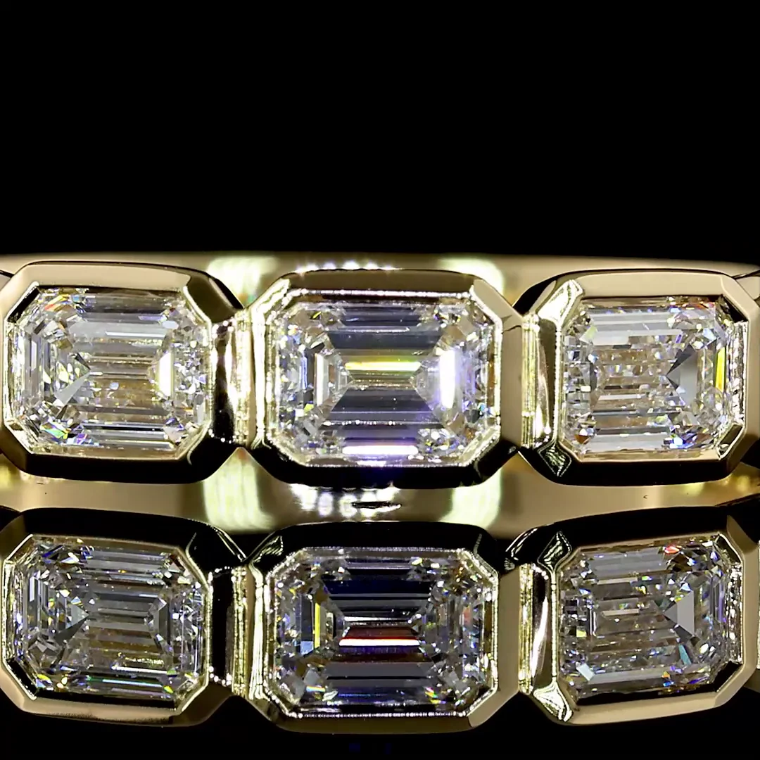 1.24 Cts 14k Yellow Gold Emerald Shape Half Eternity Eternity Band - Image 3