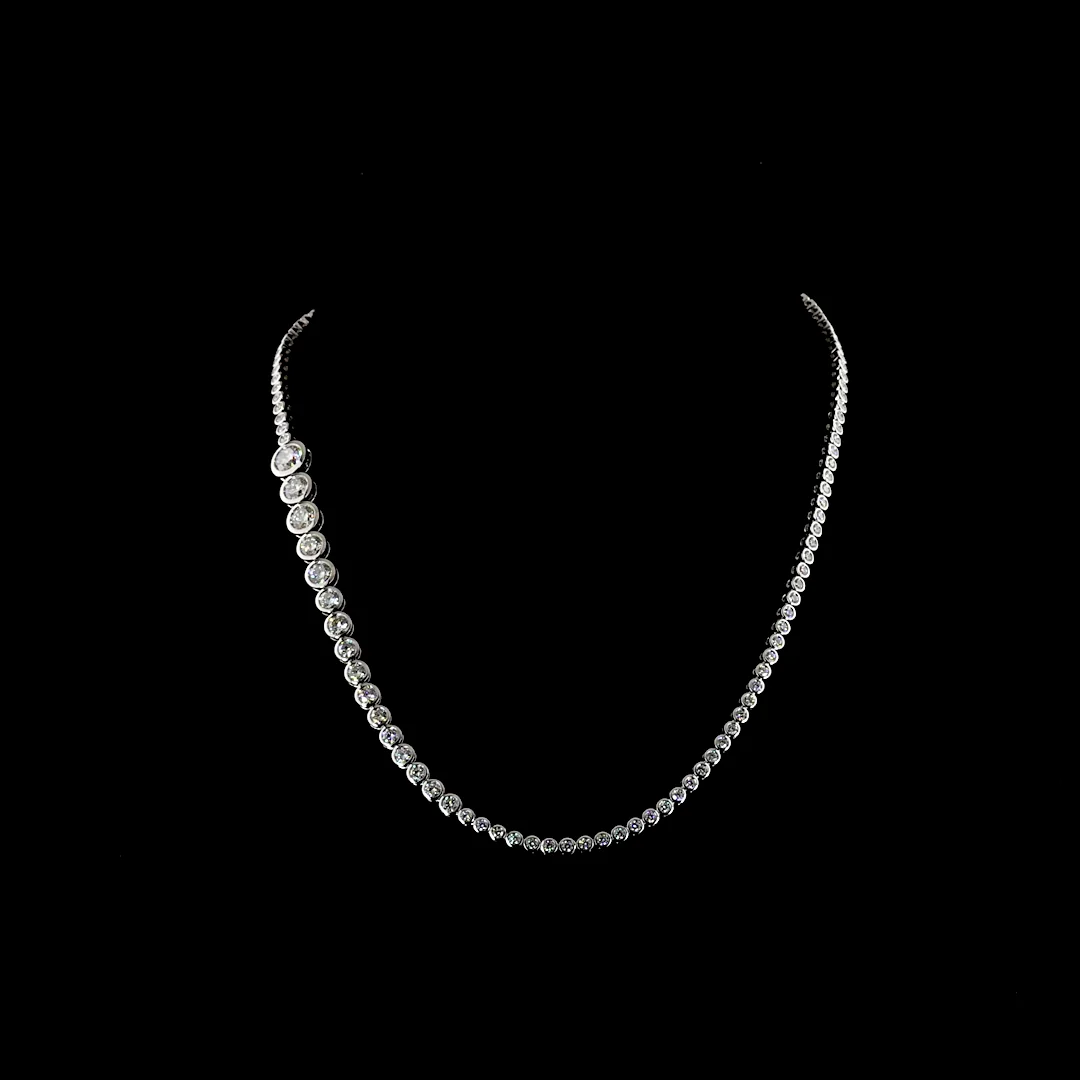 8.05 Cts 14k White Gold Round Shape Riviera Necklace - Video