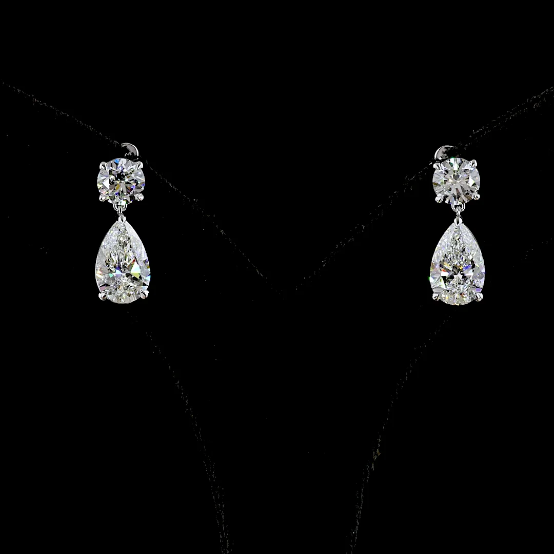 4.94 Cts 14k White Gold Pear Shape Hanging Earring - Video