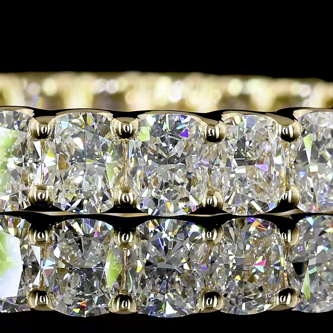 2.72 Cts 14k Yellow Gold Cushion Brilliant Shape Eternity Band Eternity Band - Image 3