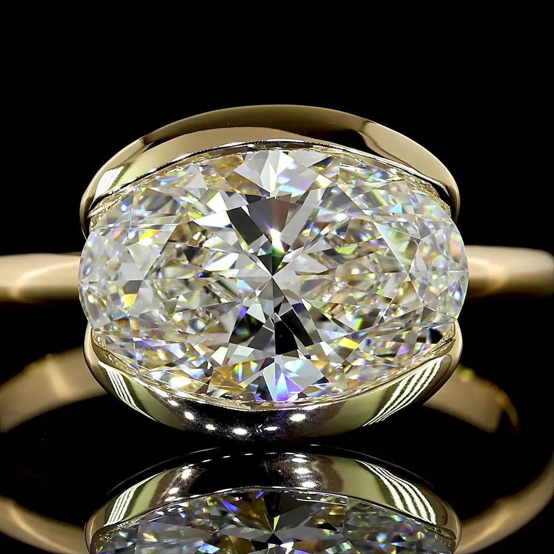 2.57 Cts 14k Yellow Gold Oval Shape Solitaire Ring - Image 3