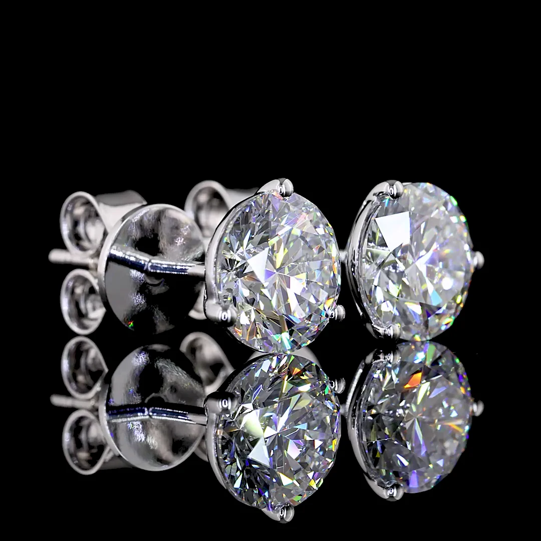 2.07 Cts 14k White Gold Round Shape Martini Earring - Video