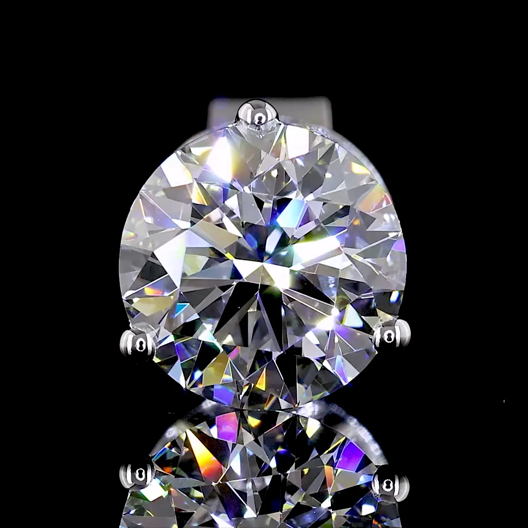 1.6 Cts 14k White Gold Round Shape Martini Earring - Image 2