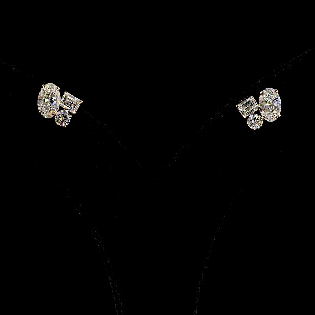 2.26 Cts 14k Rose Gold Oval Shape 3 Stones Earring - Video