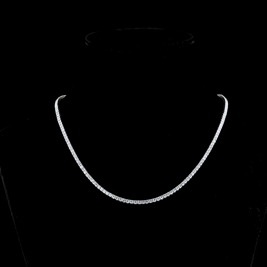 8.08 Cts 14k White Gold Round Shape Tennis Necklace - Video