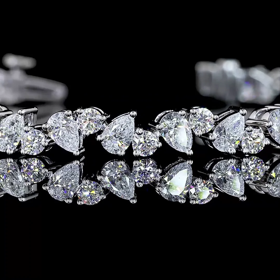 5.26 Cts 14k White Gold Mix Shape Tennis Bracelet - Image 2