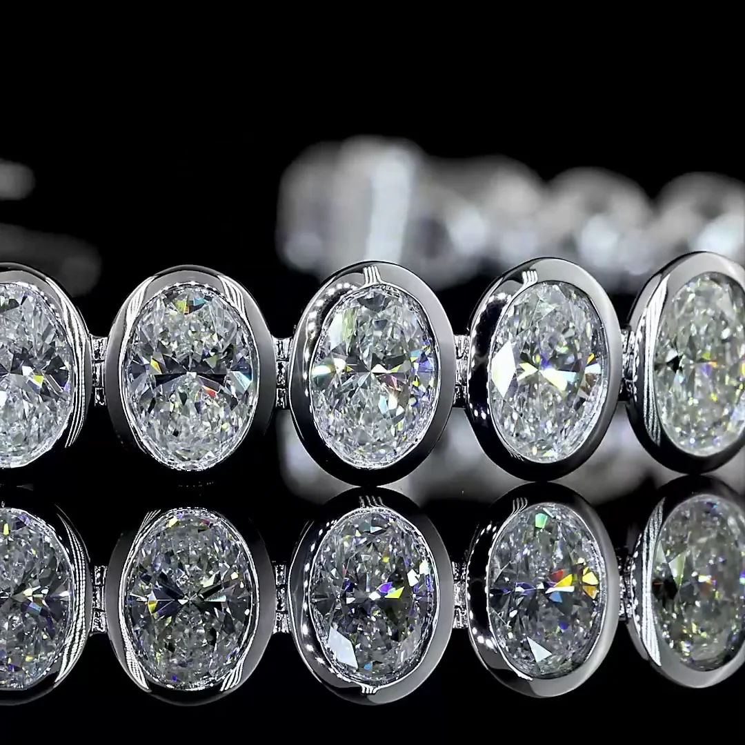 10.74 Cts 14k White Gold Oval Shape Tennis Bracelet - Image 2