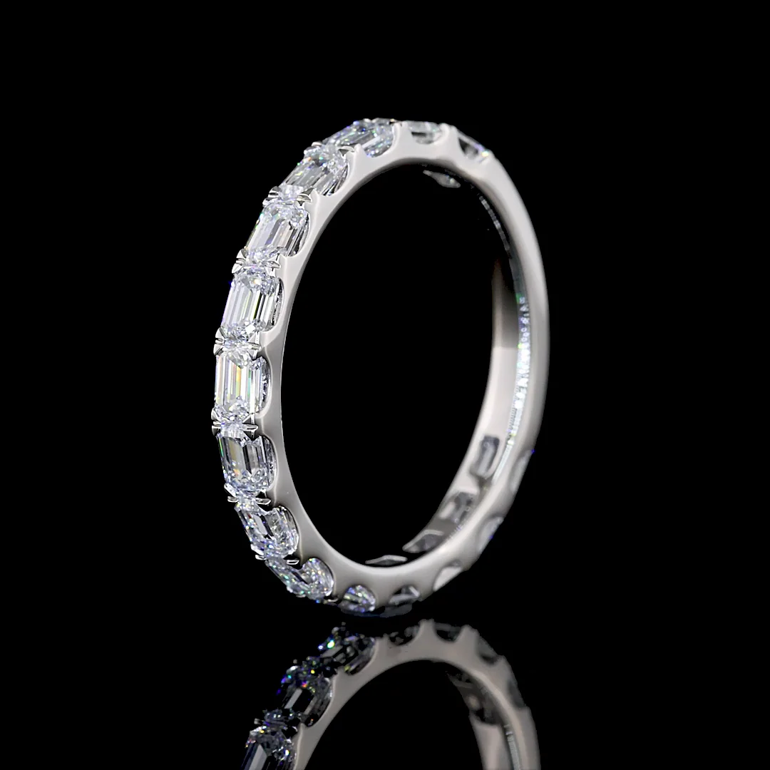 1.43 Cts Platinum Emerald Shape 3/4 Band Eternity Band - Image 4