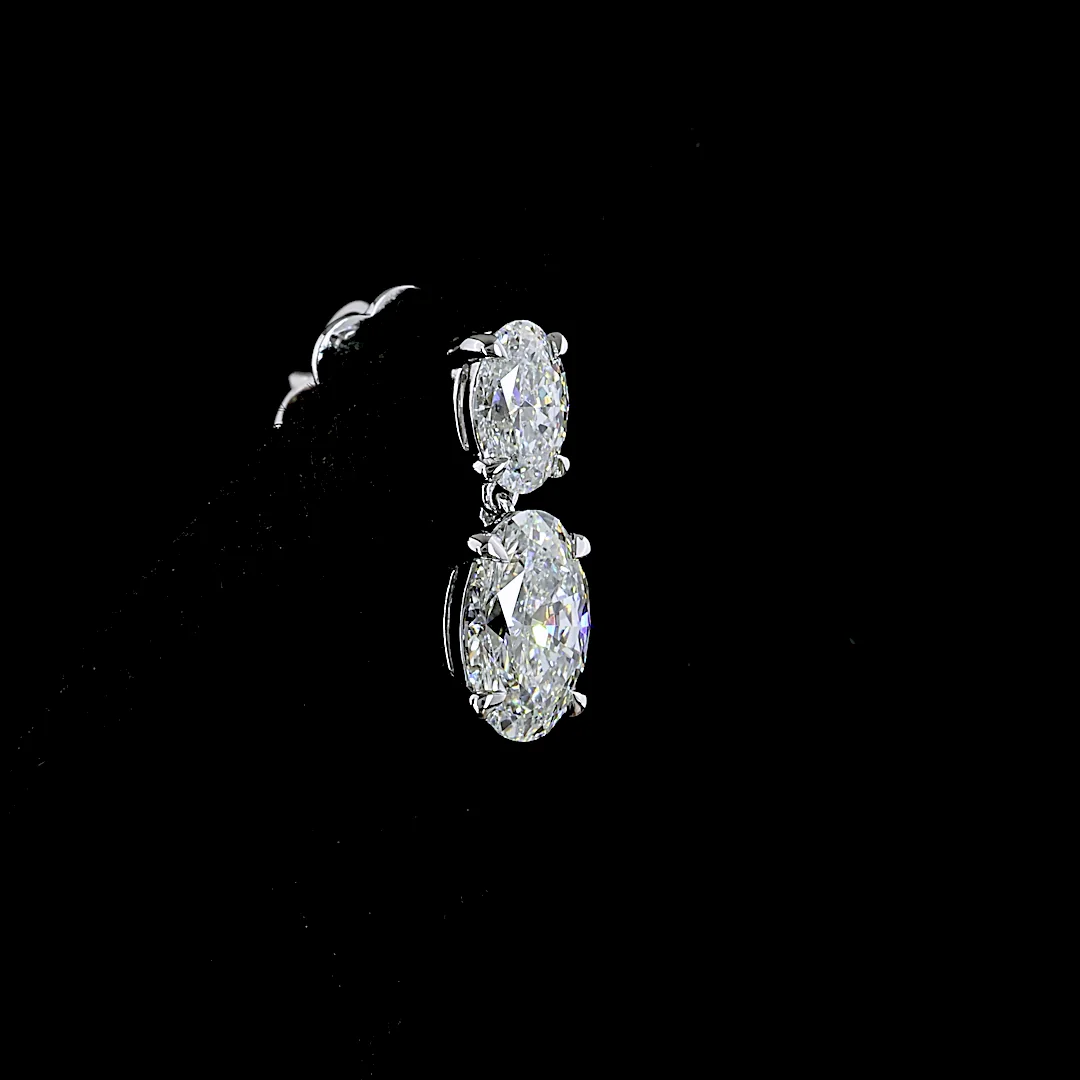 2.12 Cts 14k White Gold Oval Shape Hanging Earring - Image 4