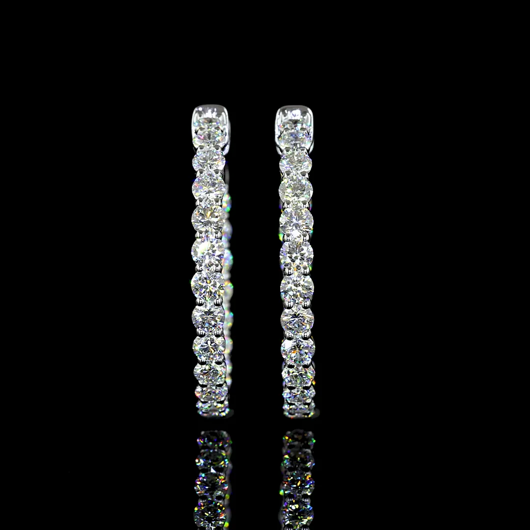 2.19 Cts 14k White Gold Round Shape Hoops Earring - Video
