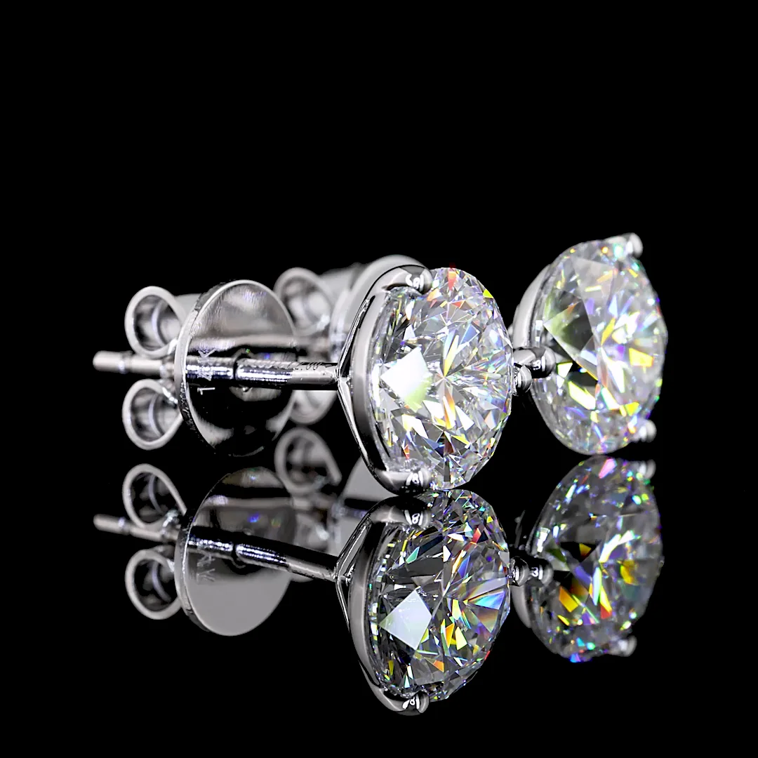 2.01 Cts 14k White Gold Round Shape Martini Earring - Image 2