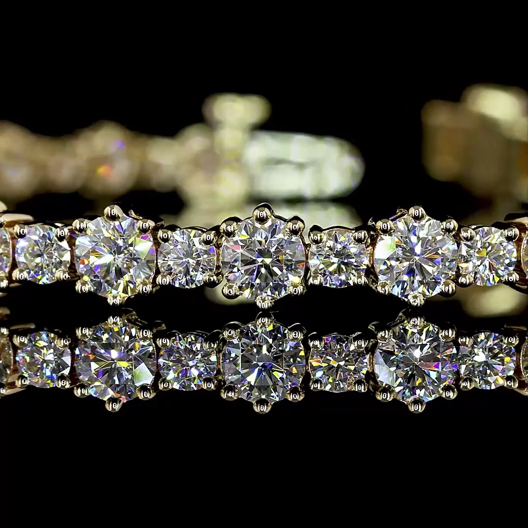 6.08 Cts 14k Yellow Gold Round Shape Station Line Tennis Bracelet - Image 2