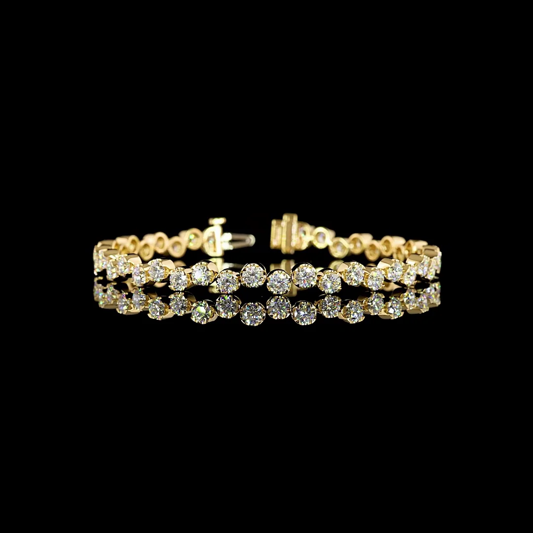 6.87 Cts 18k Yellow Gold Round Shape Tennis Bracelet - Video