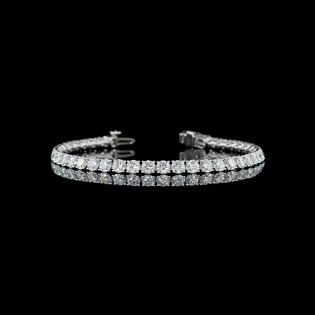 8.3 Cts Silver Round Shape Tennis Bracelet - Video