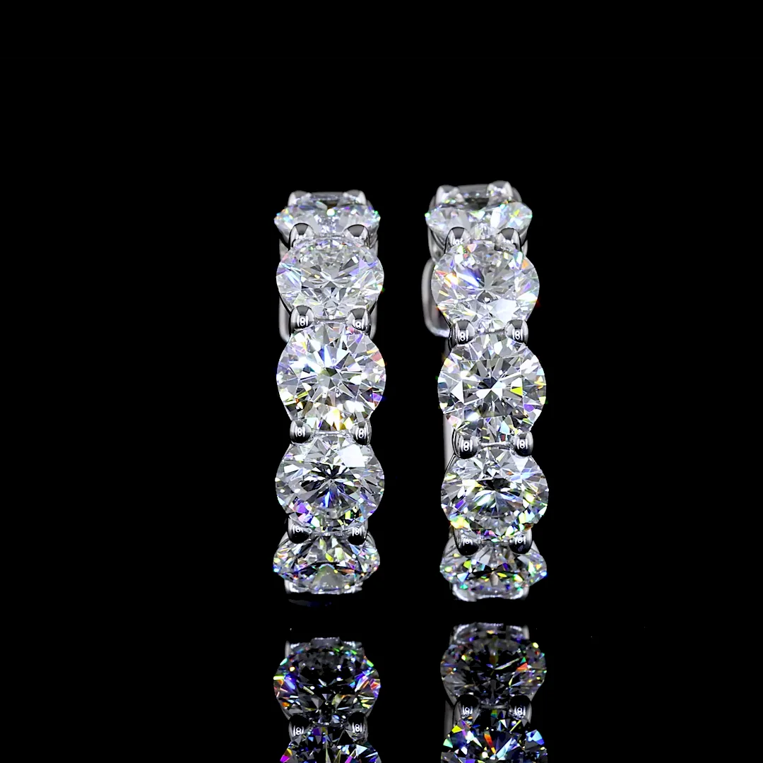 1.97 Cts Silver Round Shape Huggies Earring - Video