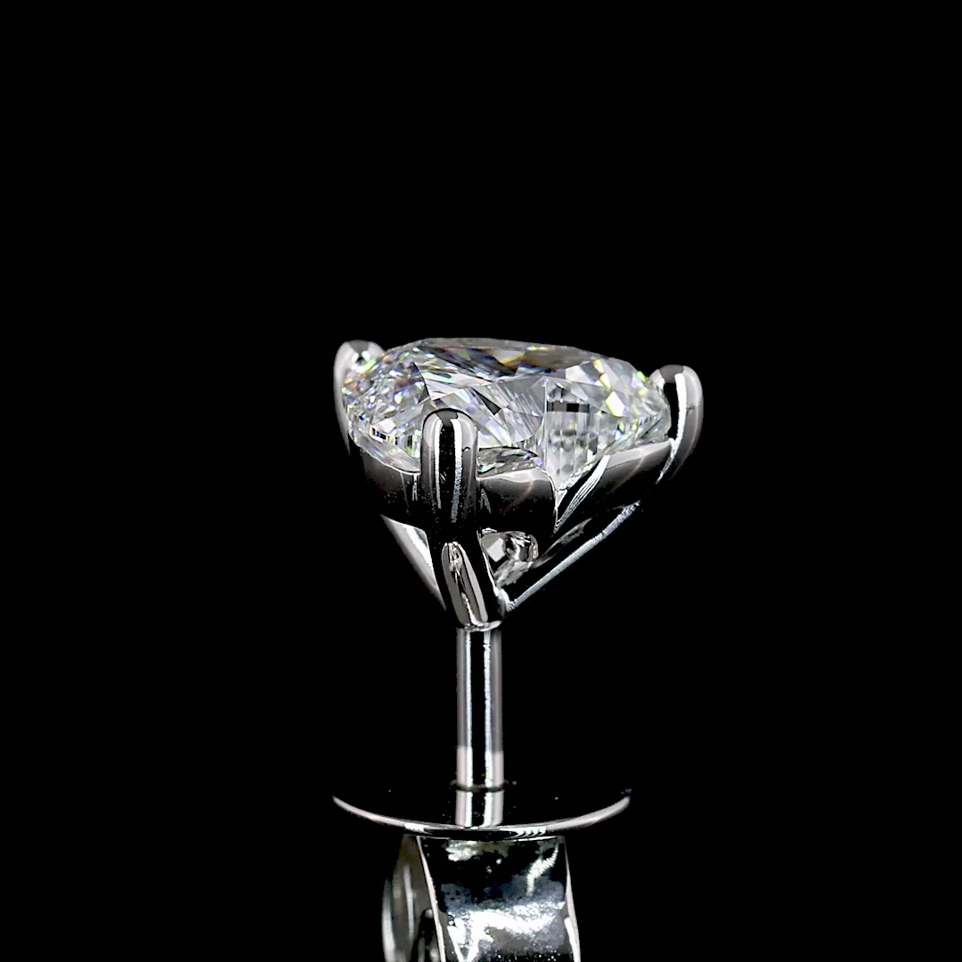 1.46 Cts 14k White Gold Heart Shape Studs Earring - Image 4