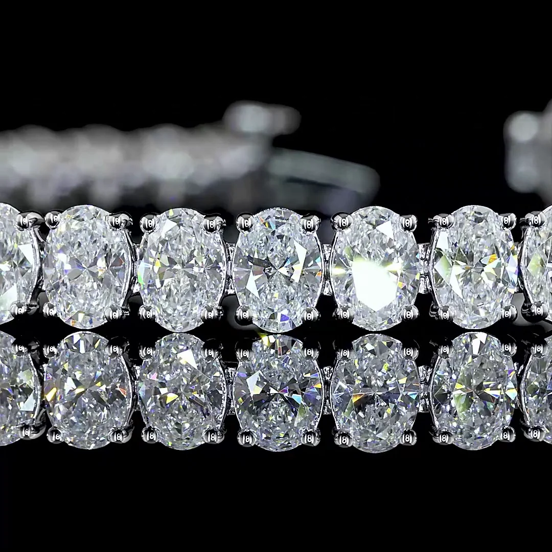 10.23 Cts 14k White Gold Oval Shape Tennis Bracelet - Image 2