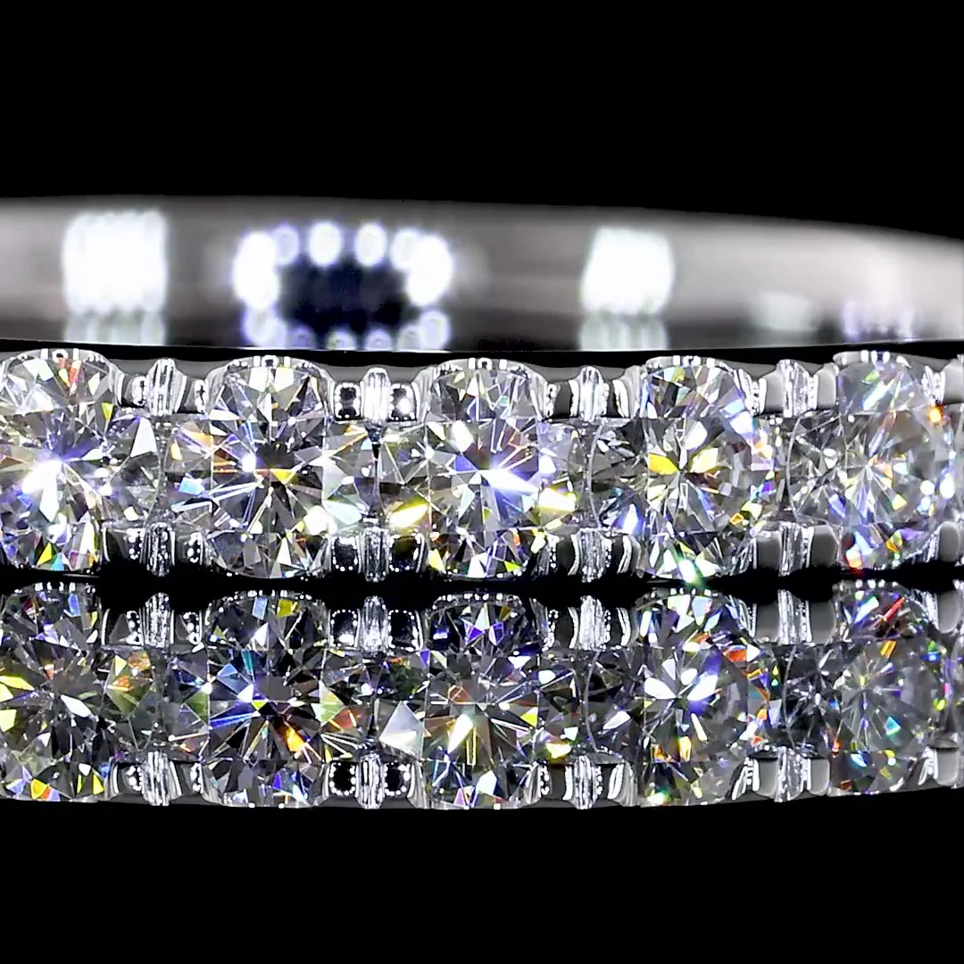 0.85 Cts 18k White Gold Round Shape 3/4 Band Eternity Band - Image 3