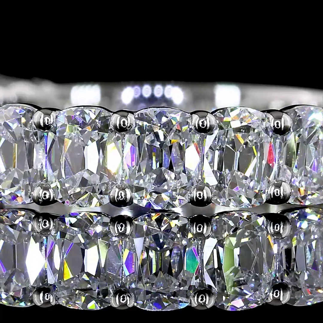 1.76 Cts Platinum Antique Cushion Shape 3/4 Band Eternity Band - Image 3