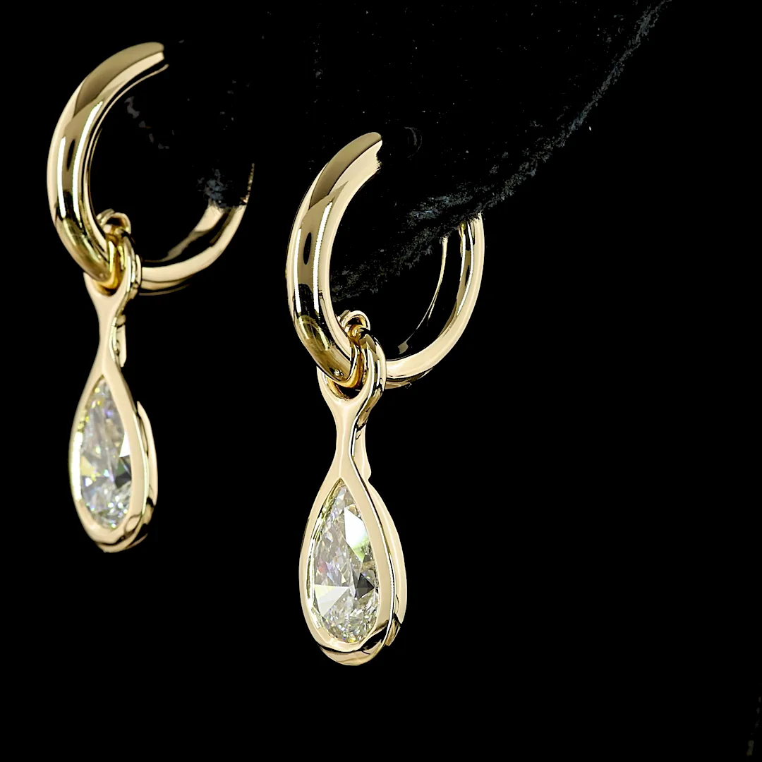2.01 Cts 14k Yellow Gold Pear Shape Hanging Earring - Image 4