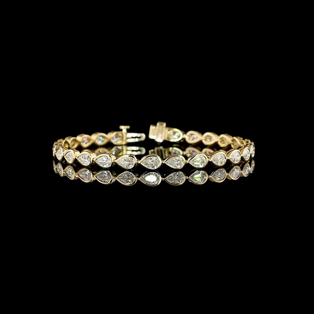 5.91 Cts 14k Yellow Gold Pear Shape Tennis Bracelet - Video