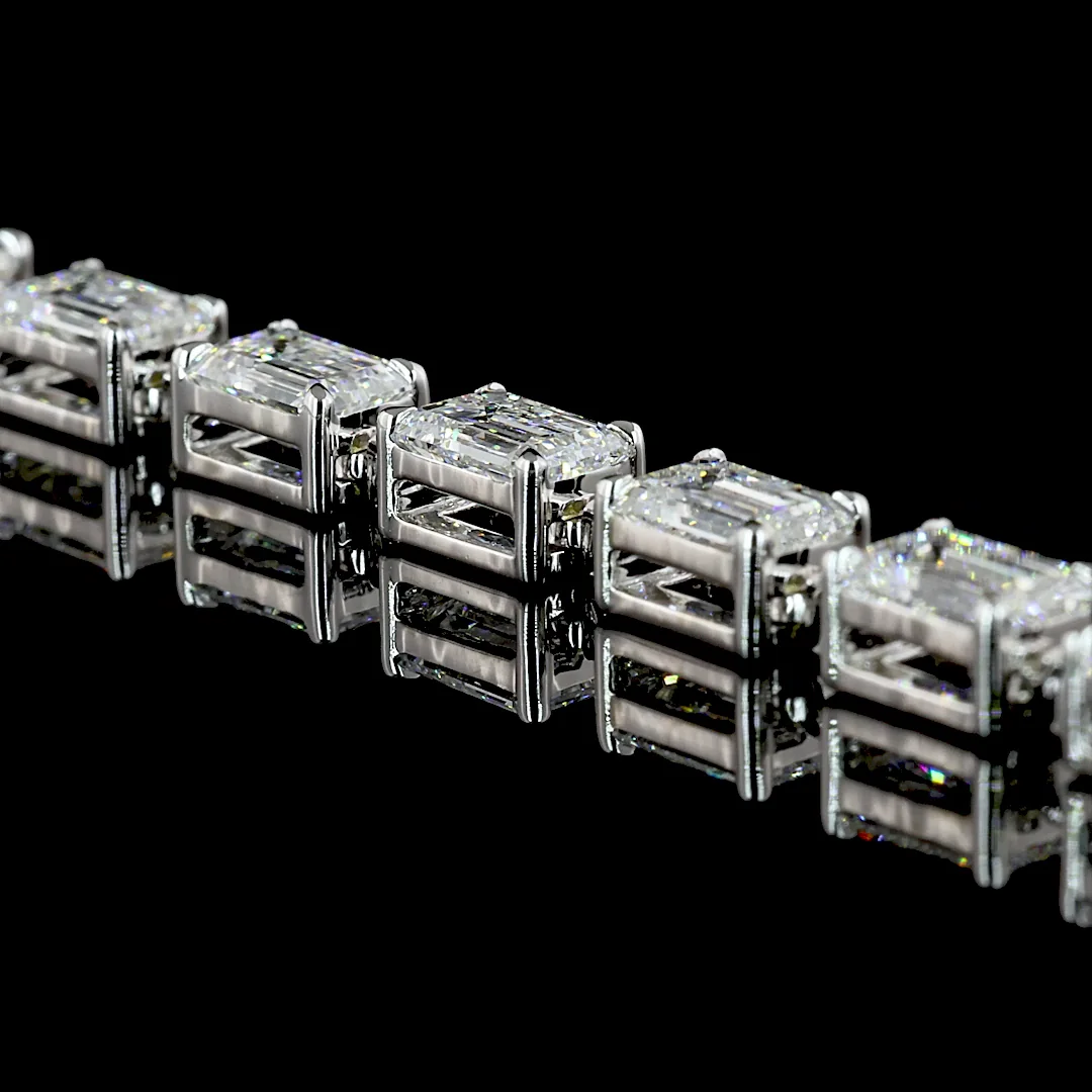 25.03 Cts 14k White Gold Emerald Shape Lariat Necklace - Image 2