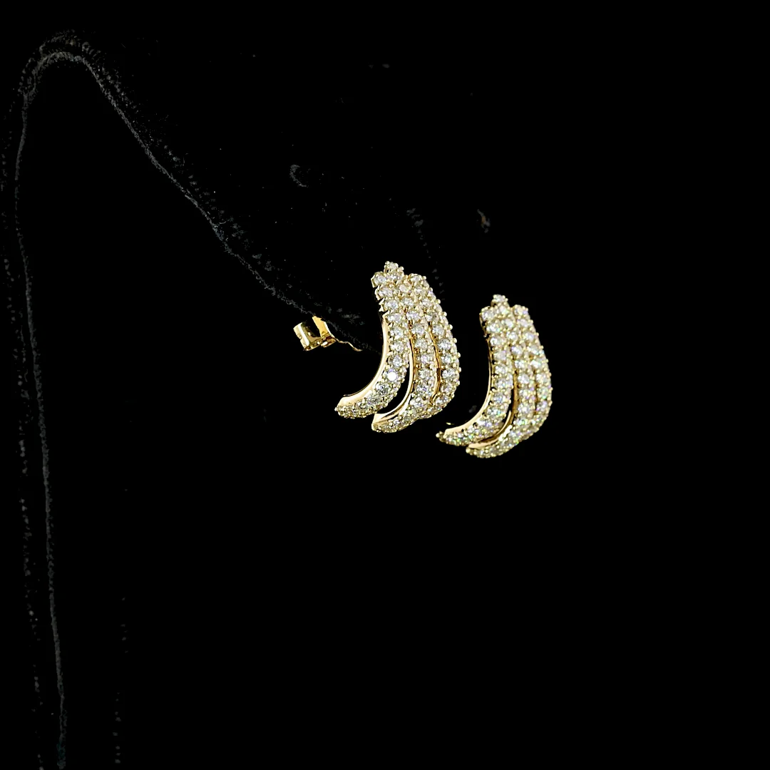 1.35 Cts 14k Yellow Gold Round Shape Special Earring - Image 2