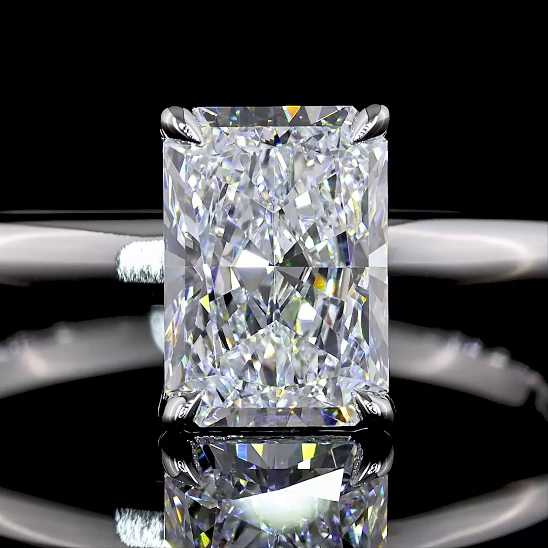 1.54 Cts 14k White Gold Radiant Shape Solitaire Ring - Image 3