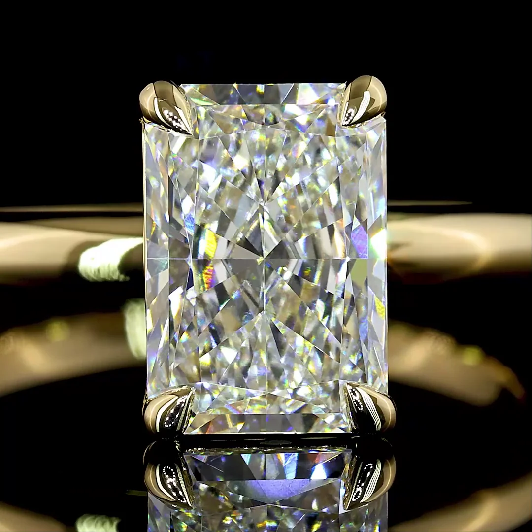 2.13 Cts 14k Yellow Gold Radiant Shape Solitaire Ring - Image 3