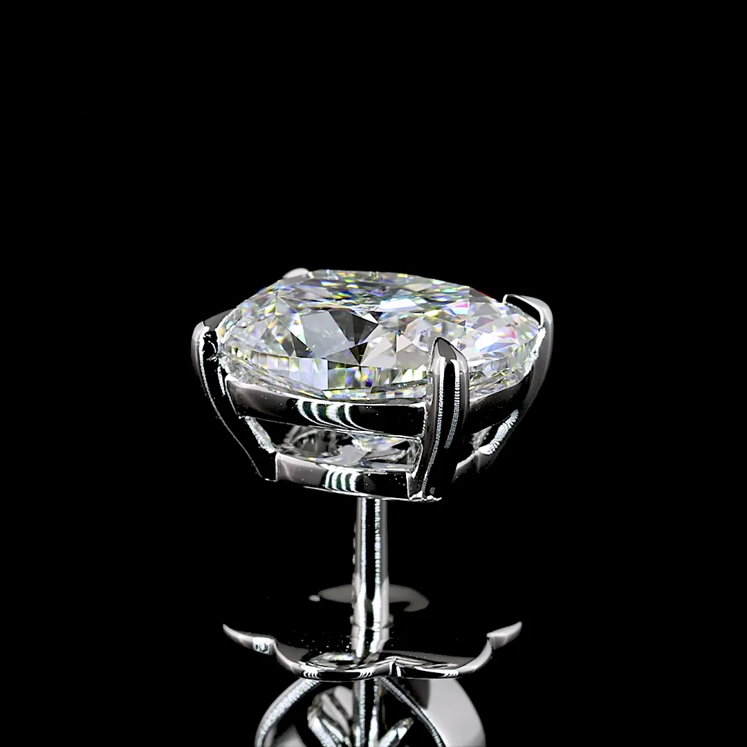 2.53 Cts 14k White Gold Cushion Brilliant Shape Studs Earring - Image 4