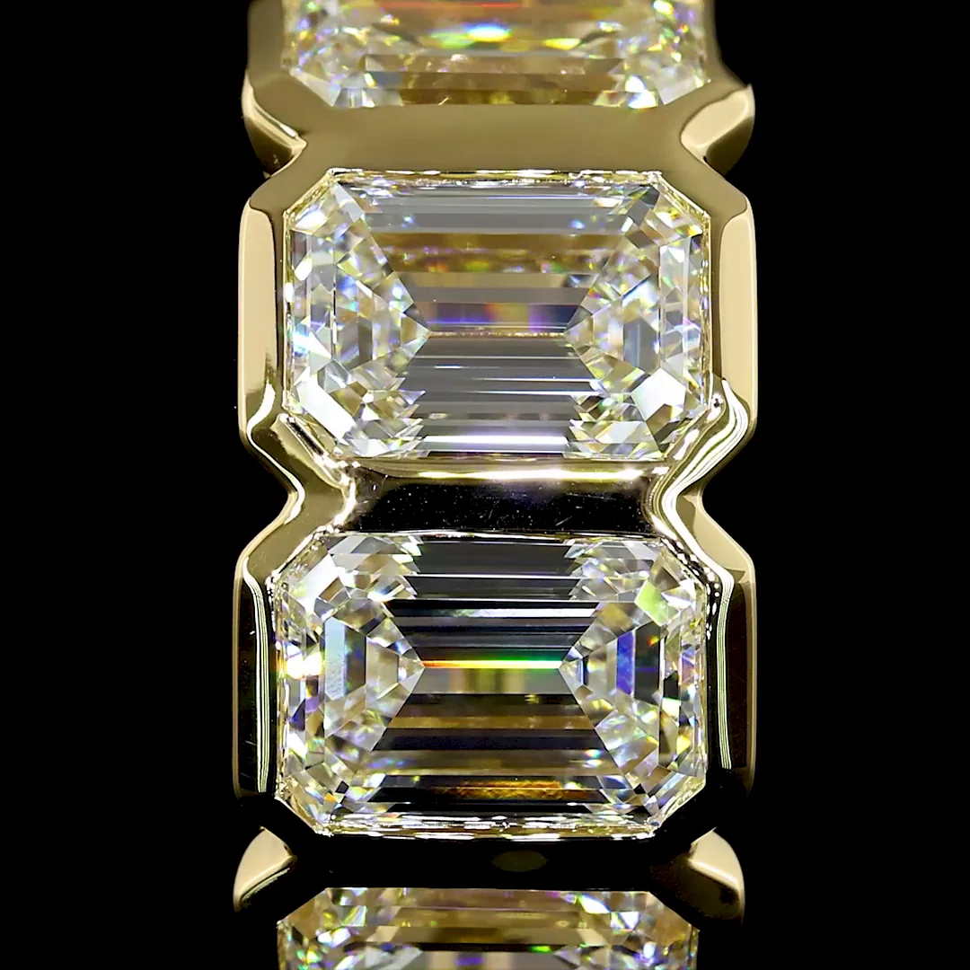 5.04 Cts 14k Yellow Gold Emerald Shape Huggies Earring - Image 3