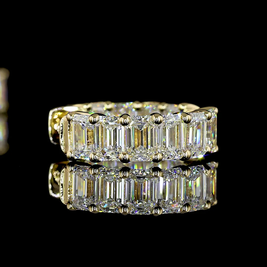 2.98 Cts 14k Yellow Gold Emerald Shape Huggies Earring - Image 2